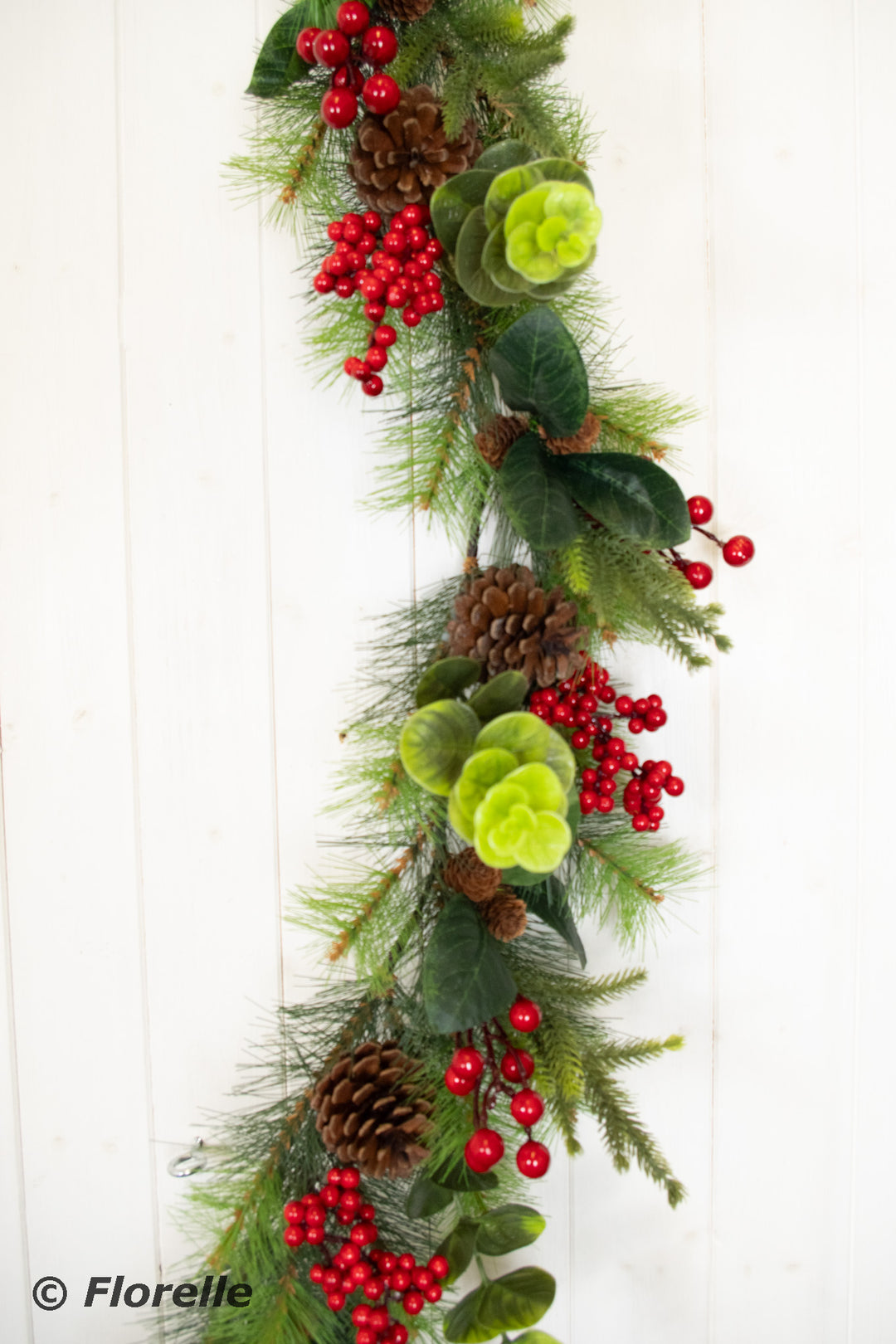 6ft Woodland Eucalyptus & Berries Garland