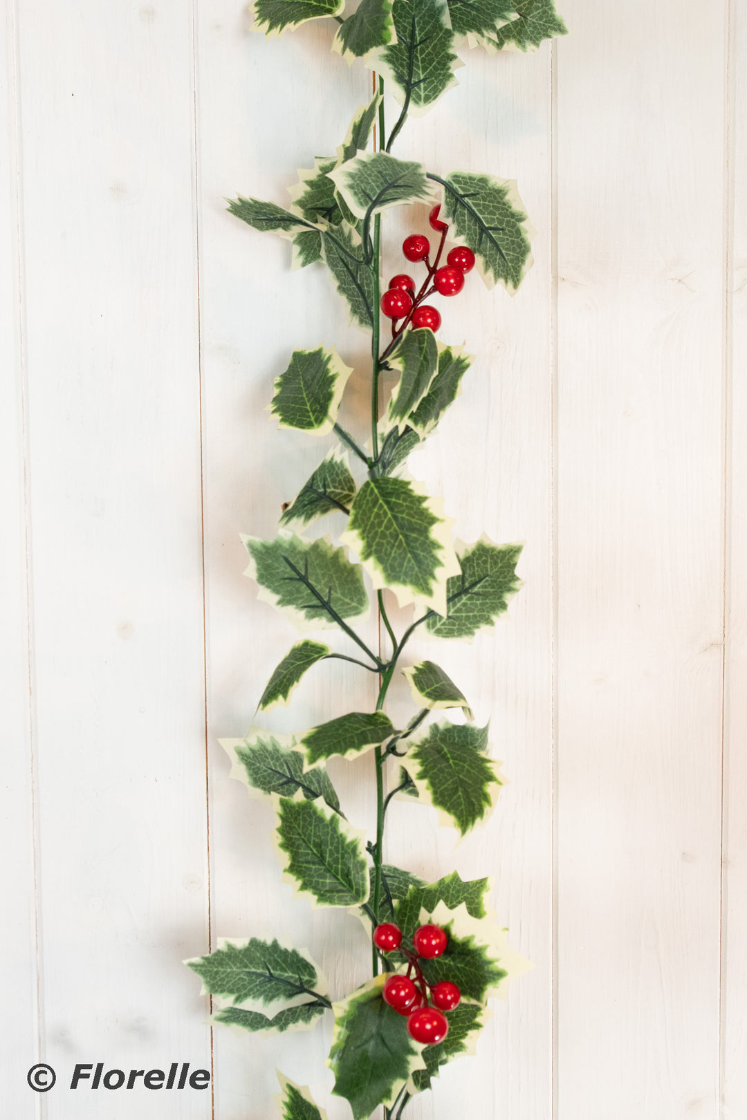 6ft Holly Berry Garland