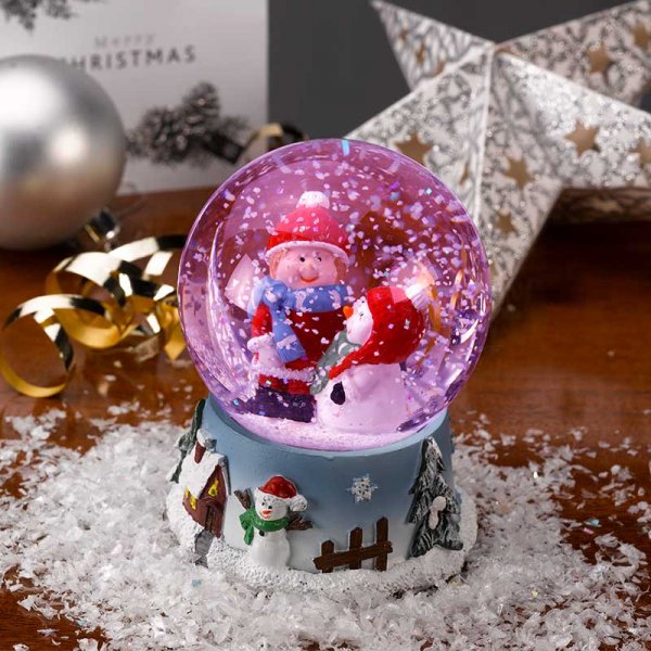 Frosty Fun Snow Globe