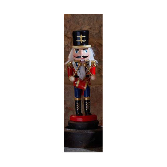 Nutcracker Medium 20cm Traditional