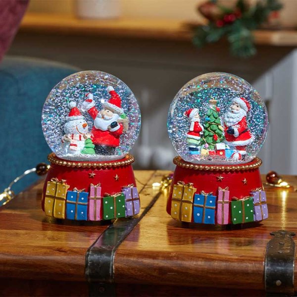 Musical Santa Gifts Snow Globe