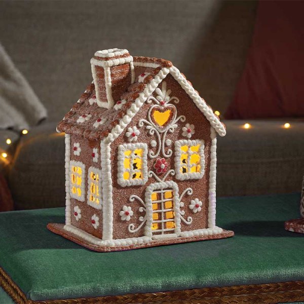 Battery Operated Gingerbread Edelweiss Chalet