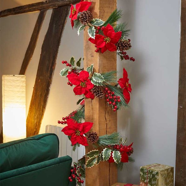 Poinsettia Garland