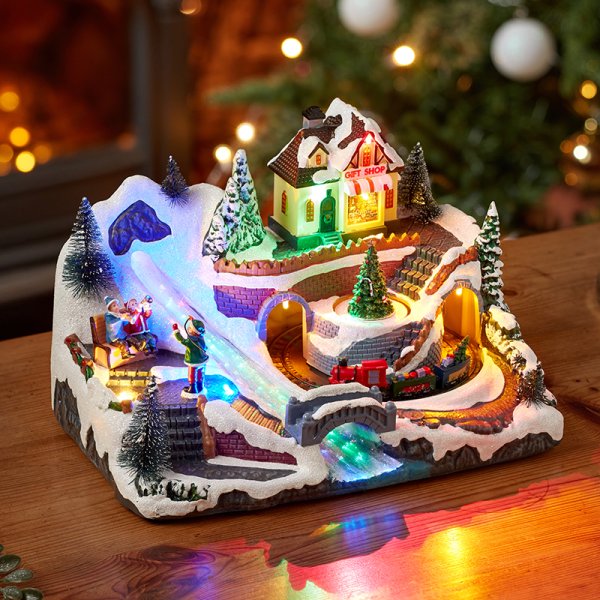 Battery Operated Winter WonderLand Snow Scene