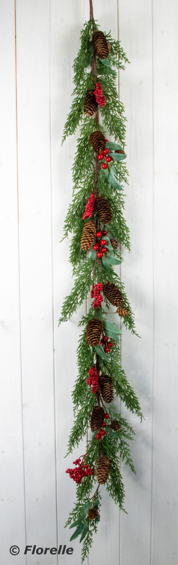 natural berry and pinecone garland