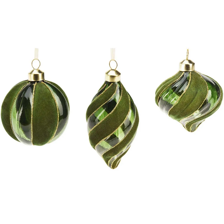 8cm Glass Bauble Green W/ Velvet